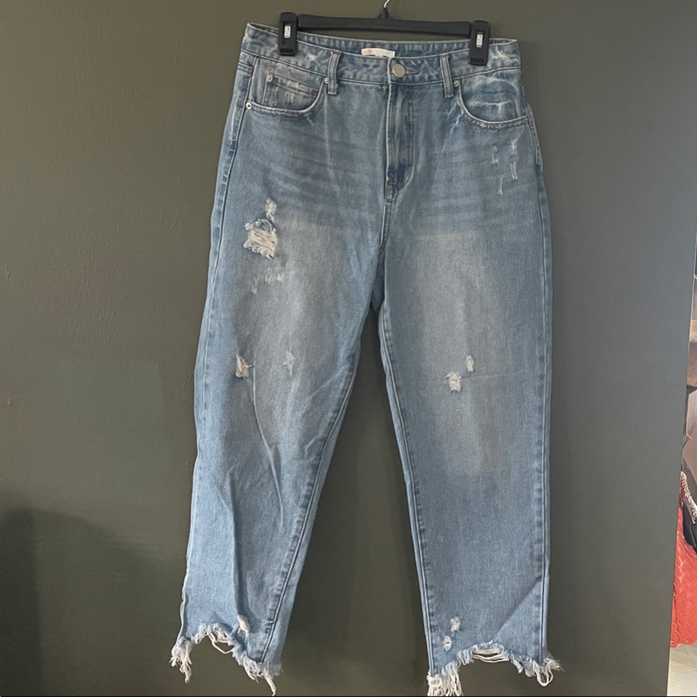 Gianni Bini Distressed Cropped Jeans in Blue